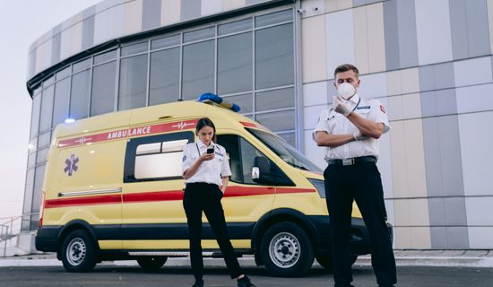 若尔盖救护车转运病人算来回费用吗？